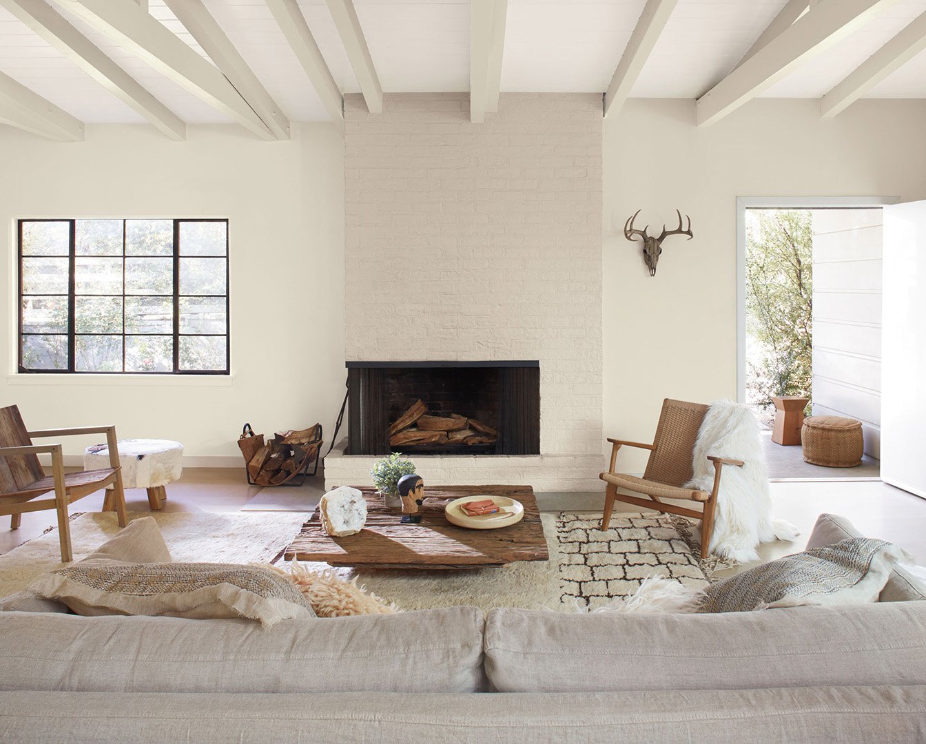 Pratt & Lambert styling by Stephen Pappas Interiors